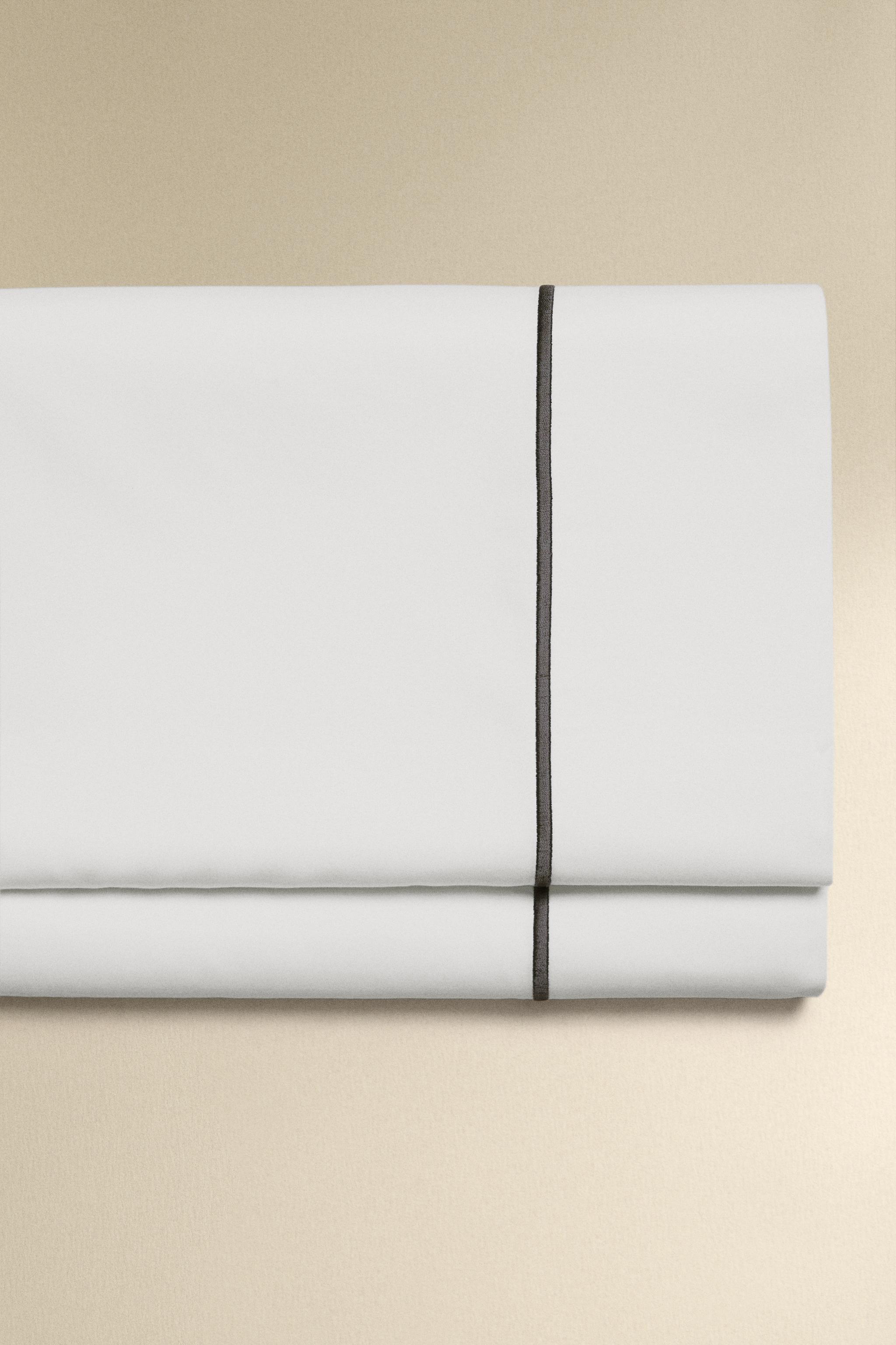 SATEEN FLAT SHEET WITH TRIM